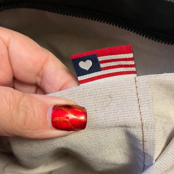 Harveys Classic Black Tote Bag - Picture 10 of 13